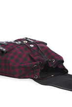Laden Sie das Bild in den Galerie-Viewer, Mochila tartán estilo punk