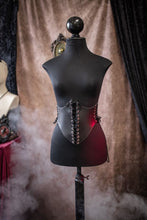 Cargar imagen en el visor de la galería, Corset de cuero vampirecore