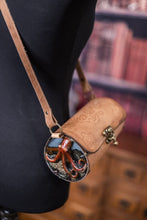 Load image into Gallery viewer, Bolso de cuero pirata