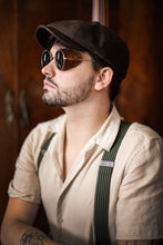 Load image into Gallery viewer, Gafas de sol steampunk con cuero grabado