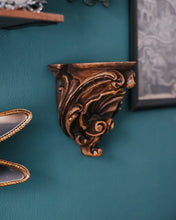 Load image into Gallery viewer, Soporte de pared tipo ménsula con concha