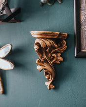 Cargar imagen en el visor de la galería, Soporte de pared tipo ménsula dorada grande