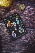 Cargar imagen en el visor de la galería, Set de pins mago