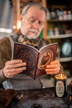 Load image into Gallery viewer, Libreta Steampunk con corazón mecánico