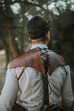 Cargar imagen en el visor de la galería, Gorjal de cuero steampunk