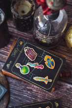 Cargar imagen en el visor de la galería, Set de pins aventurero