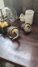 Load image into Gallery viewer, Tentacle Goggles