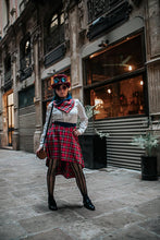 Cargar imagen en el visor de la galería, Falda steampunk tartán roja