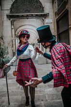 Cargar imagen en el visor de la galería, Falda steampunk tartán roja