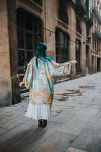 Cargar imagen en el visor de la galería, Chaqueta kimono mapamundi