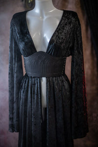 Corset de cuero de catedral vampirecore