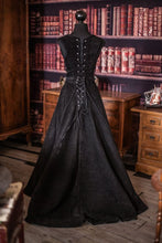 Cargar imagen en el visor de la galería, Falda victoriana terciopelo negro
