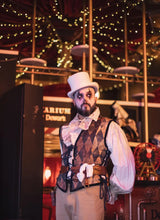 Load image into Gallery viewer, Cinturon Marron de cuero con tiras y aros Circus