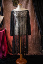 Load image into Gallery viewer, Vestido transparente de encaje negro vampirecore