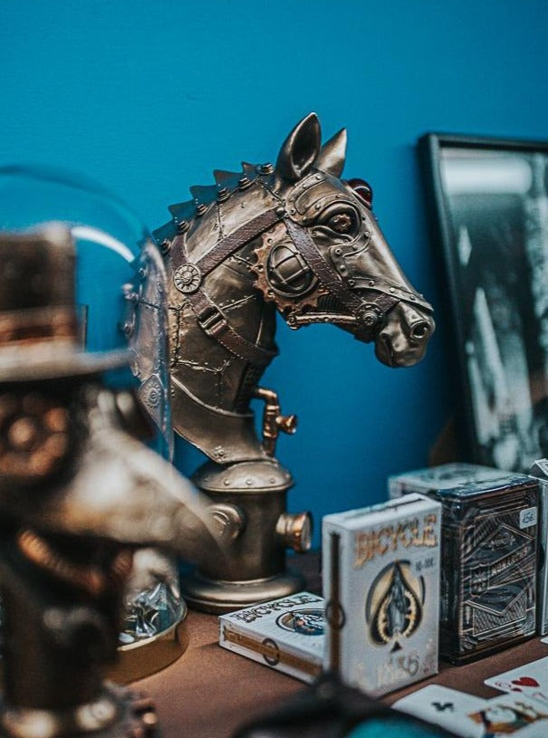 Figura caballo mecánico steampunk